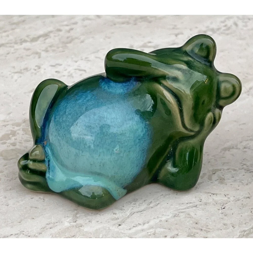 Vintage Ceramic Green Frog Figurines Set Of 2 Hand-Painted Glossy Finish - Picture 2 of 12